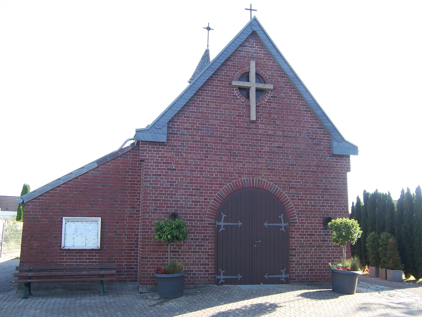 Friedhof Bettrath Kapelle (c) MvdA