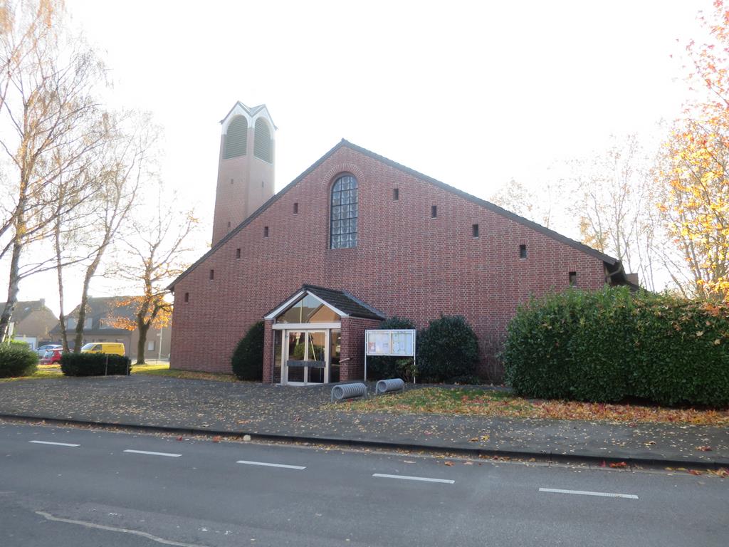 Kirche Uedding 11 (M. Lintener) (c) M. Lintener